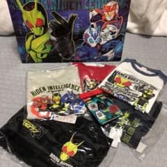 仮面ライダー ゼロワン  洋服セットのサムネイル