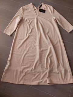 5★新品タグ付き MARTHA ベージュ ひざ丈ワンピース M