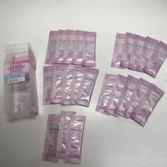 ルシェリ 酵素洗顔パウダー  0.4g×23包　他のサムネイル