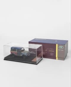 ランドローバー ディフェンダー 1/43 ミニカー　By Paul Smith ランドローバー ディフェンダー 1/43 ミニカー By Paul Smith - メルカリ