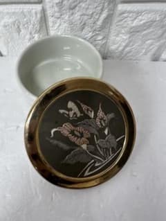 日本製 HINMARK 彫金(Chokin) 蓋付き 小物入れ 陶磁器 - メルカリ