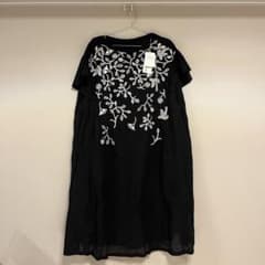 【新品タグ付き】定価1万6千円　コンジェペイエ　刺繍ワンピース　ブラック 新品タグ付き】定価1万6千円 コンジェペイエ 刺繍ワンピース ブラック