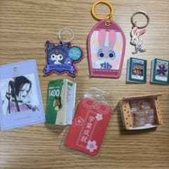 a*.様 キャラクター雑貨 ガチャガチャ おまとめ売りのサムネイル