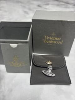Vivienne Westwood ピアス(片耳)のサムネイル