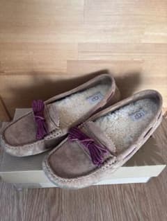 UGG アグ W MEENA II ミーナ2 モカシン 24cmす