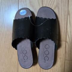 新品未使用。 G.O.C サンダル ブラック Mサイズのサムネイル