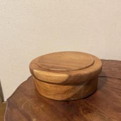値下げ！天然木製 蓋付き菓子器のサムネイル
