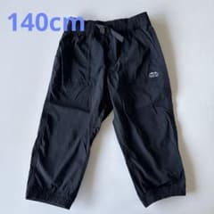 140cmパンツ　シャカシャカ素材のサムネイル