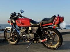 SUZUKI RG250Eのサムネイル