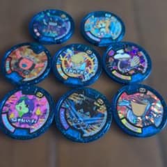 妖怪ウォッチ 妖怪メダル 8枚セット　アペリカン　ダークニャイトブドウニャンのサムネイル