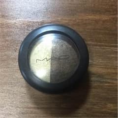 MAC アイシャドウのサムネイル