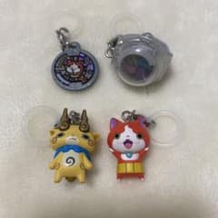 妖怪ウォッチ めじるしアクセサリー 4種セットのサムネイル