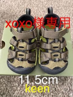 ベビーサンダルのサムネイル