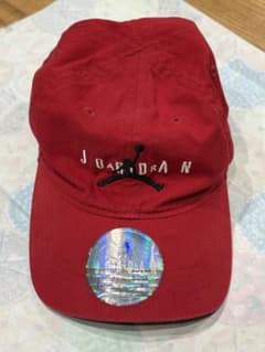 JORDANレッド ジャンプマンロゴ キャップのサムネイル