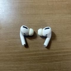 M*i様 Apple AirPods Pro ワイヤレスイヤホン ホワイトのサムネイル