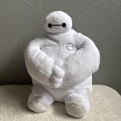 新品　ベイマックス LLハグポーズぬいぐるみ