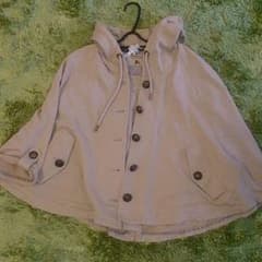 みぃー☆様専用♪バーバリーブルーレーベル ポンチョ パーカーのサムネイル