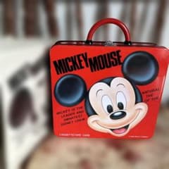 ミッキーマウス カセットテープケース 赤 - メルカリ