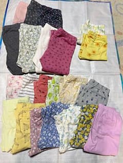 ユニクロ　レギンスパンツ　90サイズまとめ売り全22枚！のサムネイル