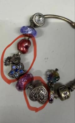 Pandora ブレスレット+パーツ8個付き 中古品 - メルカリ