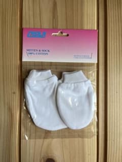【新品、未開封】ミトン・ソックスセットのサムネイル