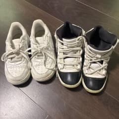 NIKE キッズ スニーカー 2足セットのサムネイル