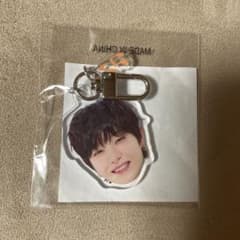 TREASURE ジフン　顔アクキーのサムネイル
