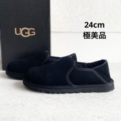 【新品】UGG アグ KENTON ケントン ボア スリッポン 24cm 黒 極美品！UGG KENTON ケントンスリッポン ボア 24cm 黒 - メルカリ