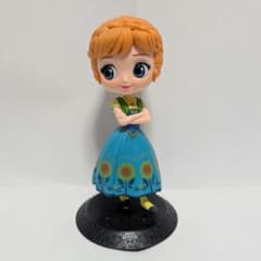 Qposket 아나운서와 눈의 여왕 아나운서 엘사의 서프라이즈 의상
