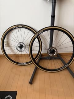Specialized Roval Alpinist SLXタイヤ ローター付属 Specialized Roval Alpinist SLXタイヤ ローター付属 - メルカリ