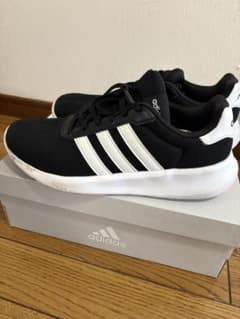 adidas ブラック ホワイト スニーカーのサムネイル