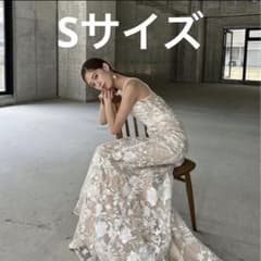 THE URBAN BLANCHE ウェディングドレス アーバンブランシュ 挙式のサムネイル