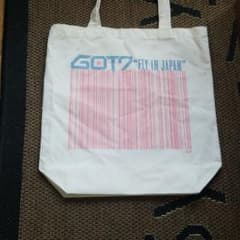 GOT7 カバン 公式グッツ Fly in Japanのサムネイル