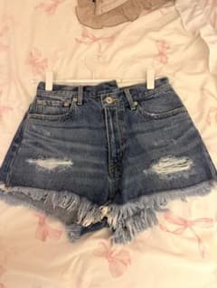 ダメージ加工 デニムショートパンツ フリンジのサムネイル