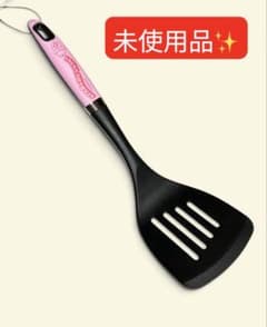 【新品未使用✨️】おぱんちゅうさぎ ターナー フライ返し キッチンツールのサムネイル