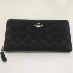 coach財布のサムネイル