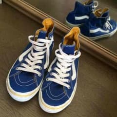 VANSハイカットスニーカーのサムネイル