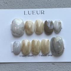 ネイルチップ ニュアンス 韓国 鉱物 地層 淡色 ネイルチップ ニュアンス 韓国 鉱物 淡色 - メルカリ