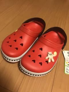 クロックス サンダルのサムネイル