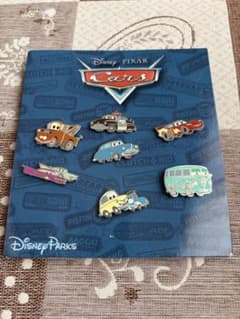 アナハイム 海外ディズニー　カーズピンバッジのサムネイル