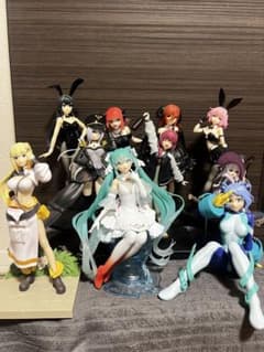アニメキャラクター 美少女フィギュア10体セット - メルカリ