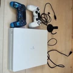 PS4本体　コントローラー2個　オマケ　マイクセットのサムネイル
