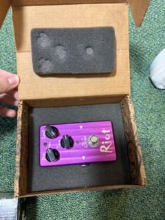 Suhr Riot Distortion エフェクターのサムネイル