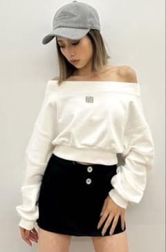 GYDA オフショル トップス ホワイトのサムネイル