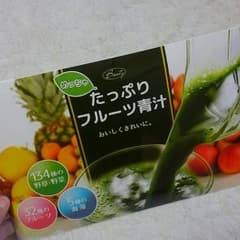 めっちゃたっぷりフルーツ青汁！のサムネイル