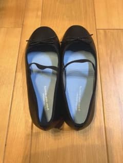 UNITED ARROWS キッズ　バレエフラットシューズ　23cm　ブラックのサムネイル