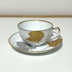 大倉陶園 金蝕薔薇 金彩 バラ カップ＆ソーサー - メルカリ