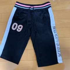 ハーフパンツのサムネイル