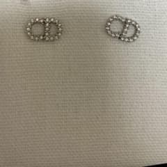 Dior ピアス 正規品のサムネイル
