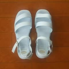 ★えみっこ様★ 専用  ナースサンダルのサムネイル